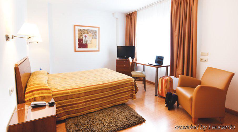 Hotel Miramar Badalona Room photo